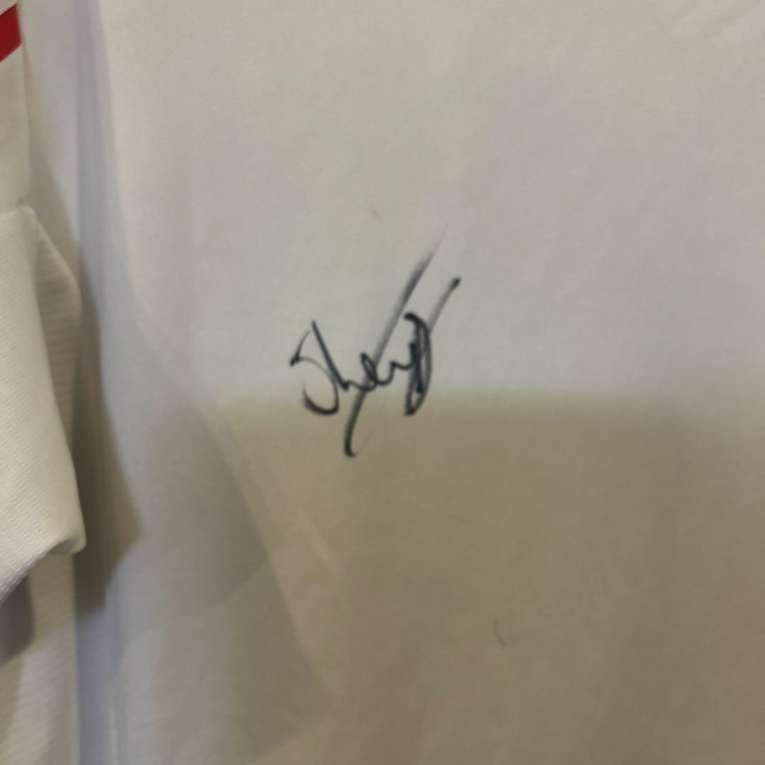 新品未使用　サイン入り　リヴァプール　ゲームシャツ　2015-16