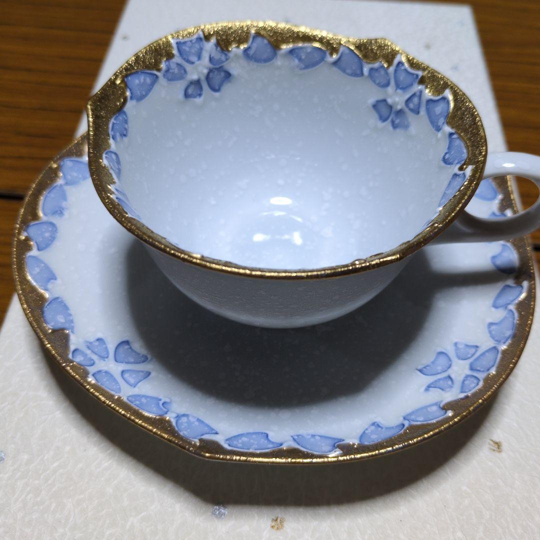 「有田焼 」「文山窯」「カップ&ソーサー」「 輪花」ゴールド「ピンクブルー」2客