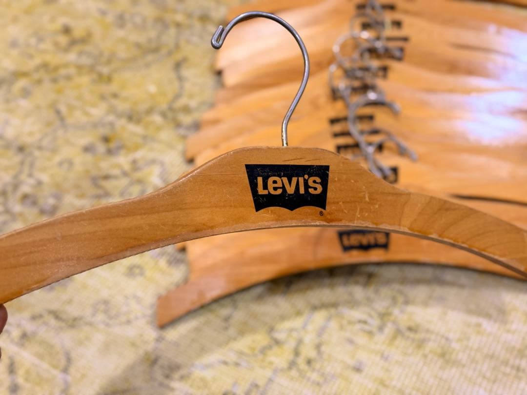 Levi's リーバイス　ハンガー　店舗備品　古着屋　非売品　20本セット　木製