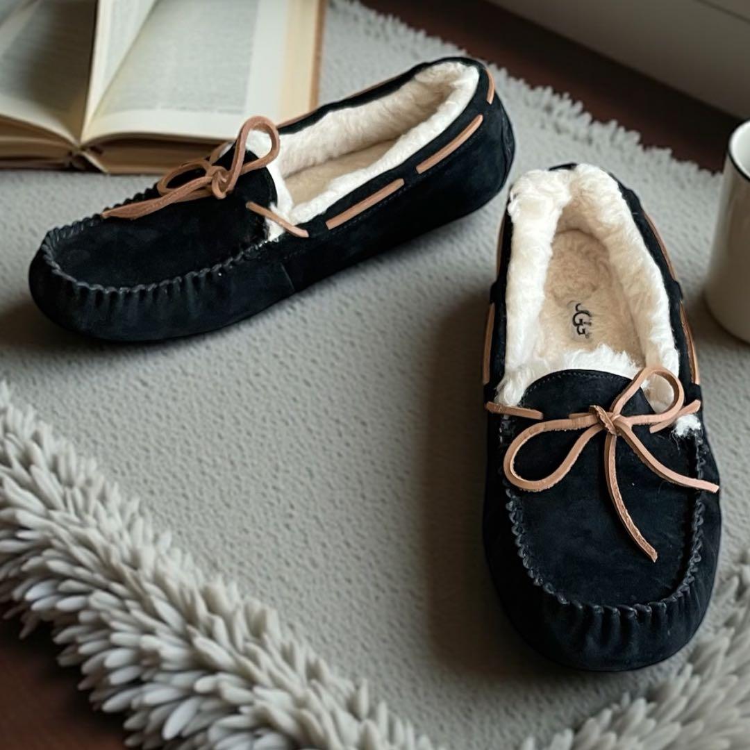 UGG アグ DAKOTA 5612BLK モカシン ブラック 26 美品