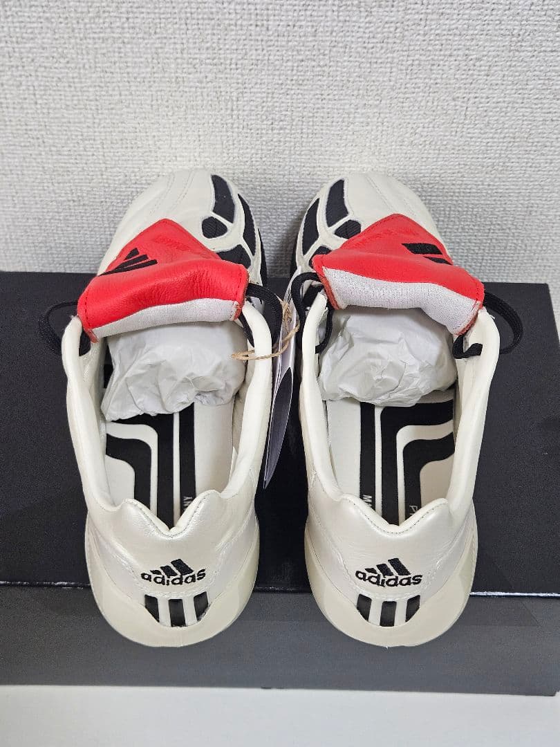 めむ アディダス プレデターマニア 復刻 26.0cm