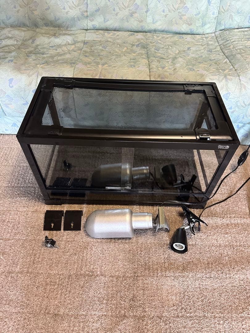 パンテオン 6035 ライト ソケット 2個付き 爬虫類 小動物 ケージ　鍵なし