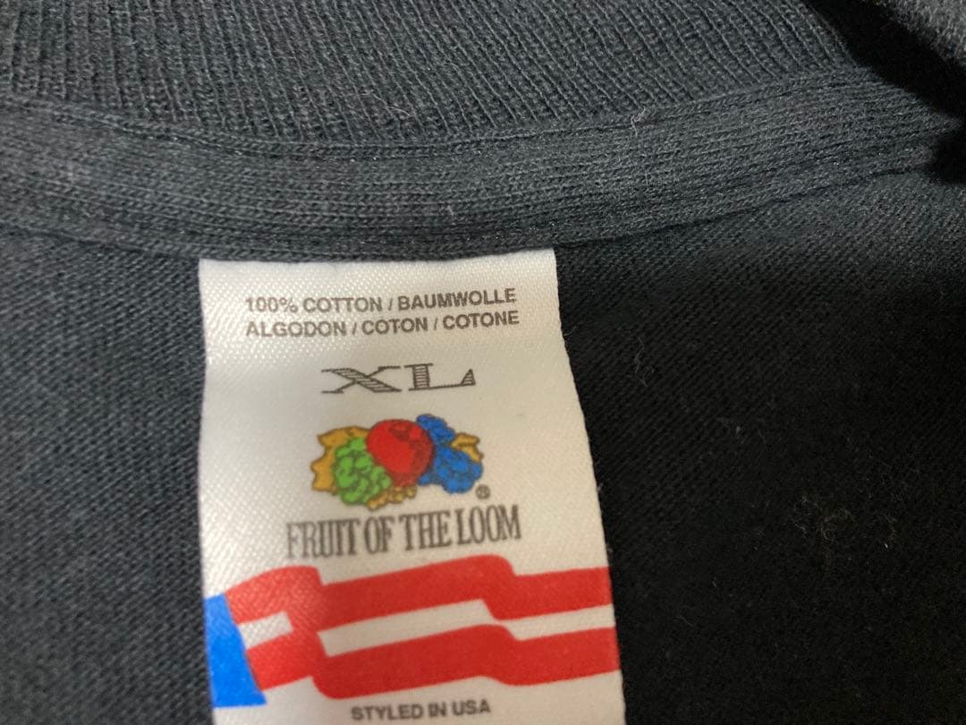 The Biggers' Arms Tシャツ