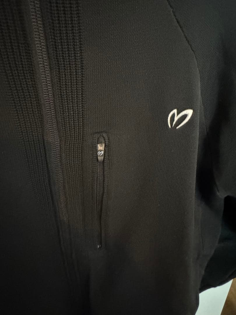 マスターバニー　MBE ニット　セットアップ