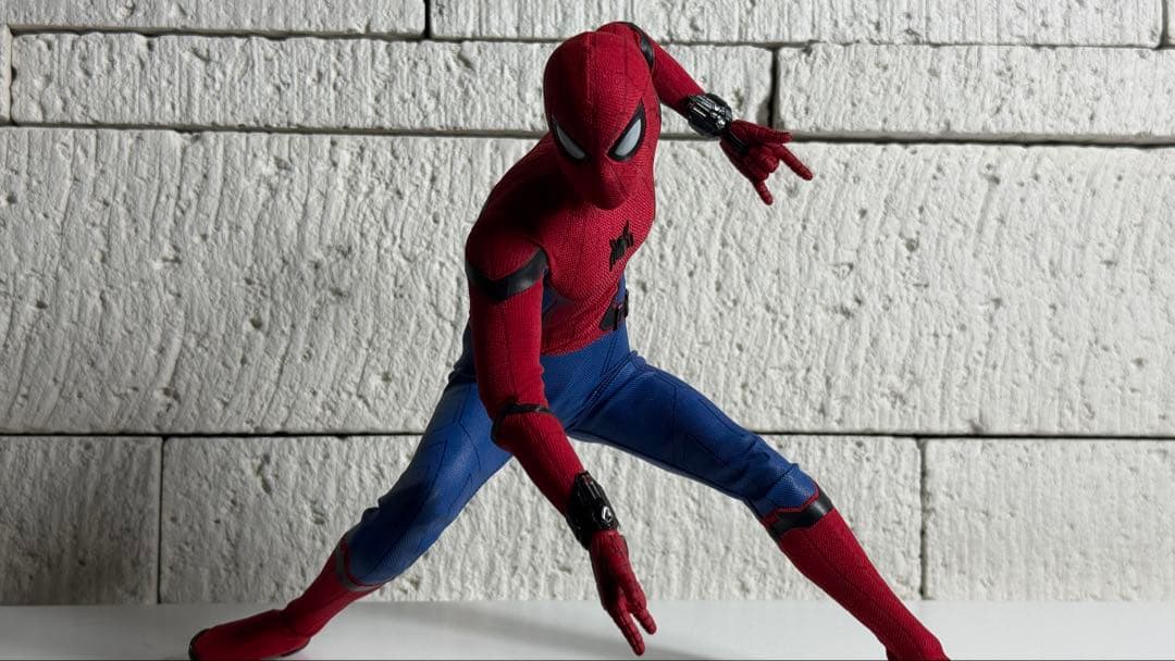 ホットトイズ　ムービーマスターピース スパイダーマン　ホームカミング　1/6