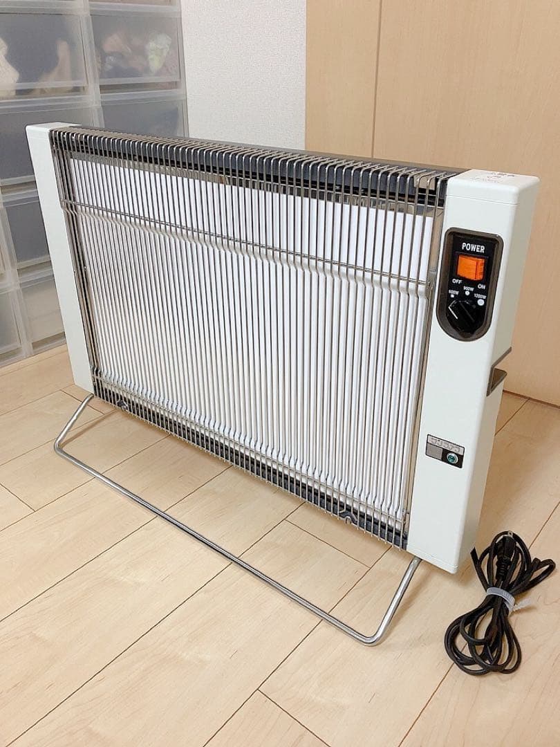 ニューセラミックヒーター　サンラメラ　1200W オリエンタル　パネルヒーター