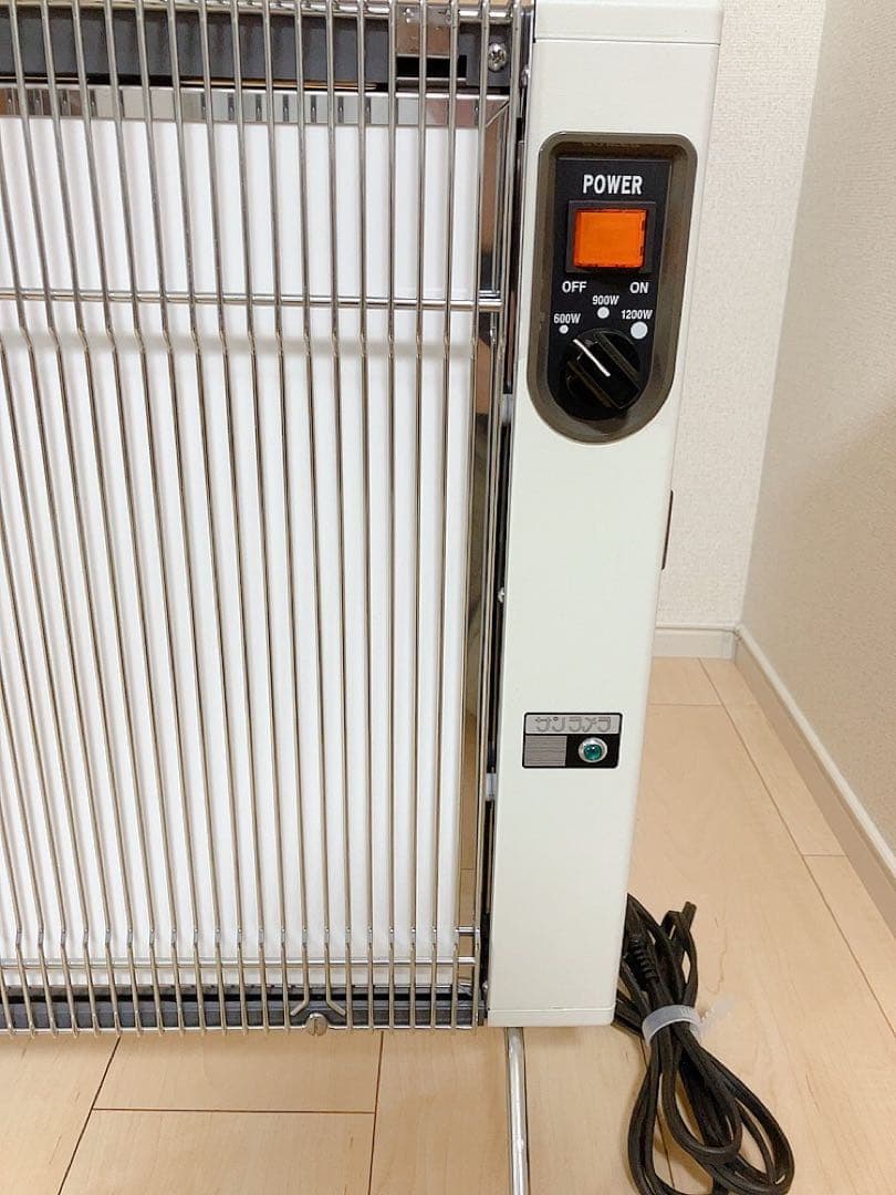 ニューセラミックヒーター　サンラメラ　1200W オリエンタル　パネルヒーター
