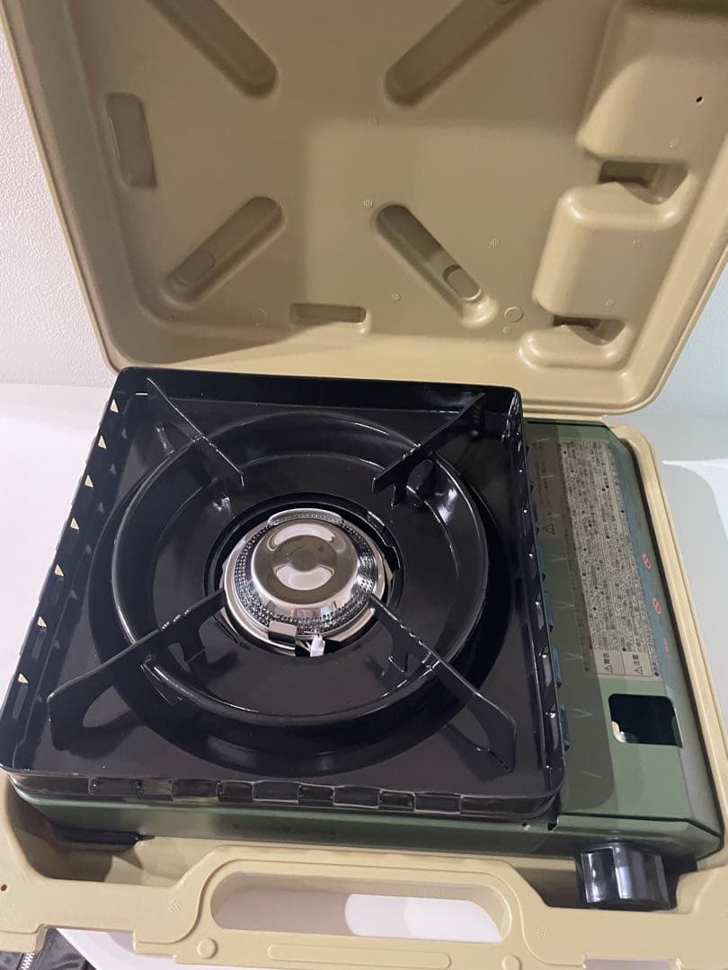 イワタニ　アウトドアカセットコンロ ベージュ