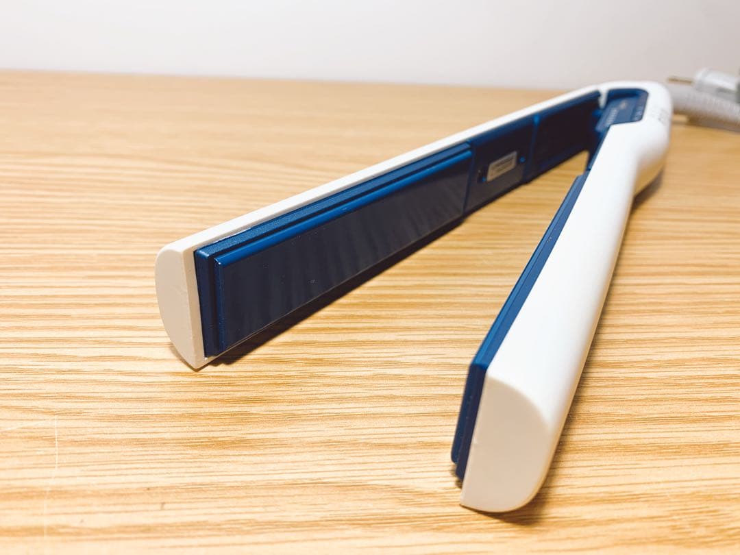 【ほぼ未使用✨】ヘアビューロン　3Dストレート