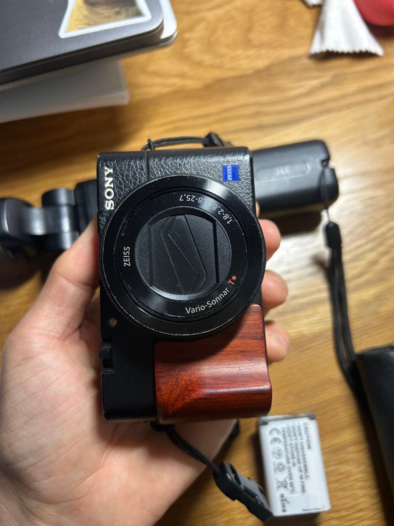 デジタルカメラ SONY RX100M5A