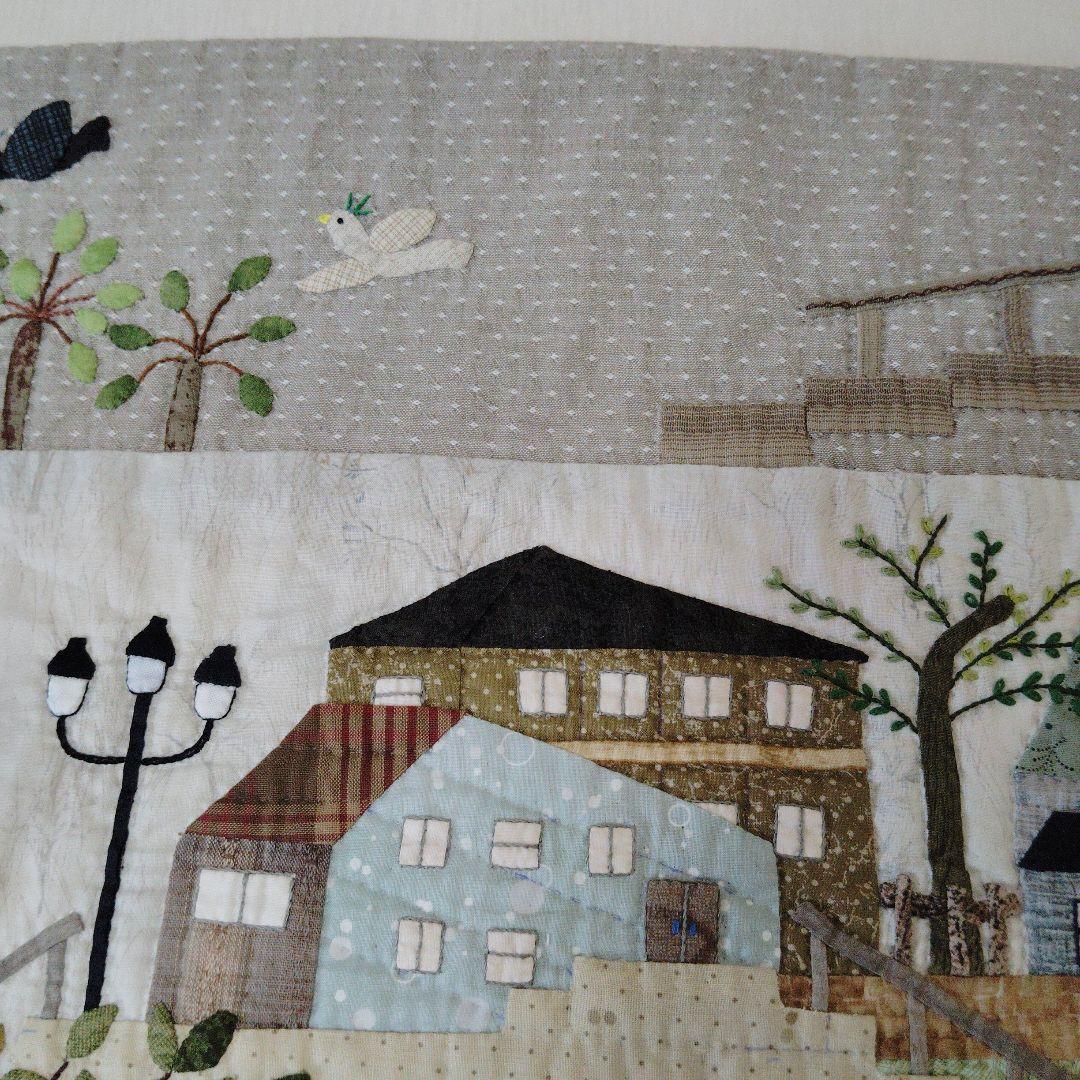 ハウスのパッチワークタペストリー 【74】 ミステリーキルト④