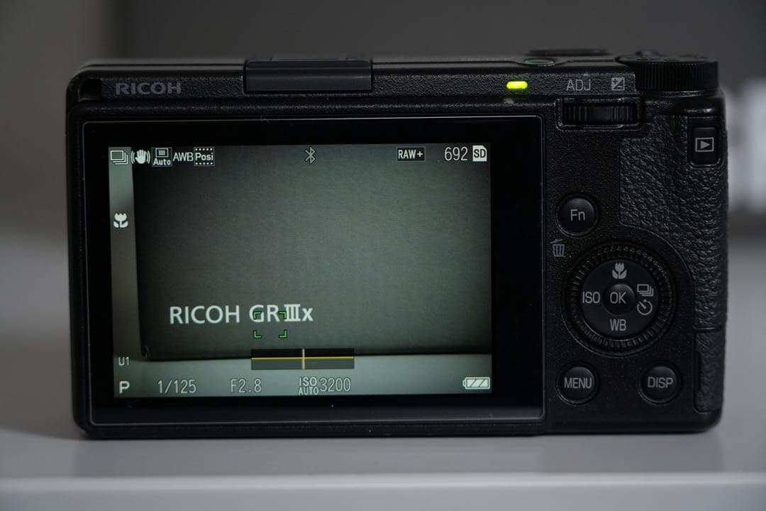 RICOH GRⅢx サムグリップ予備バッテリー付き