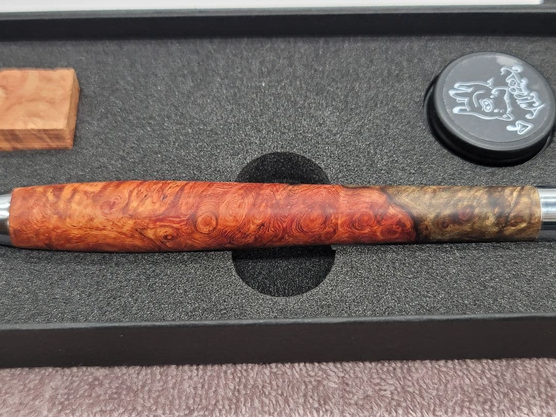 新品　こぶた工房　極上花梨瘤　赤青　シャープペンシル0.5ミリ