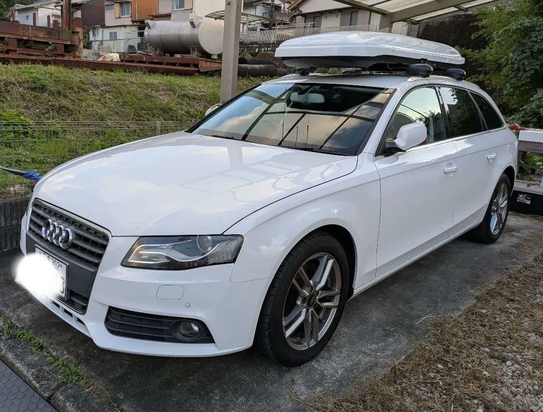 アウディA4アバント‼️スタッドレスタイヤ装着‼️