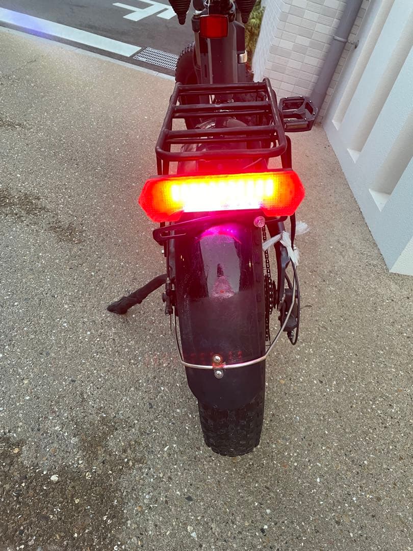 半額以下　AINOHOT R6 電動アシスト自転車
