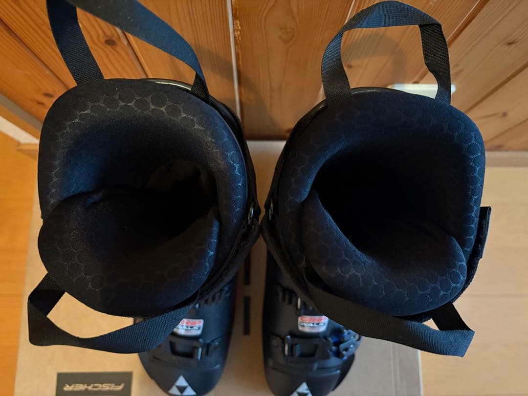 フィッシャー　スキーブーツ　CURV MV 110 ブラック　26.5センチ箱付