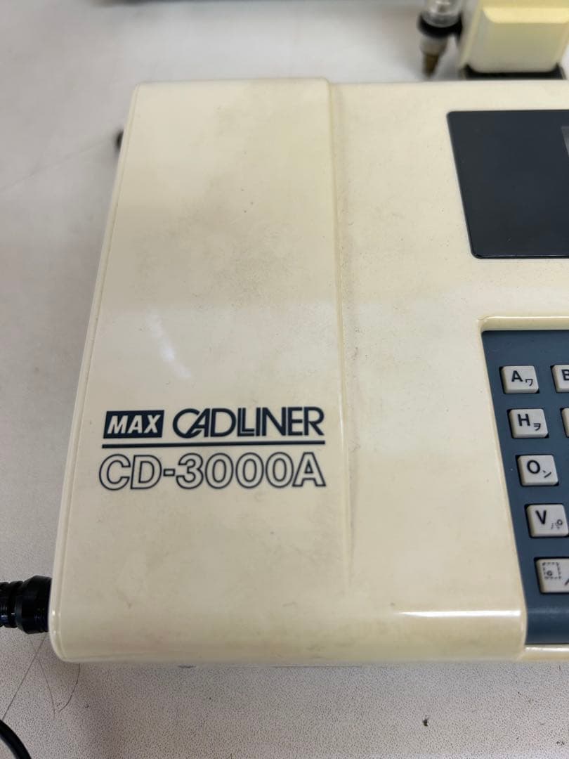 P140 MAX CADLINER CD-3000A マックス キャドライナー