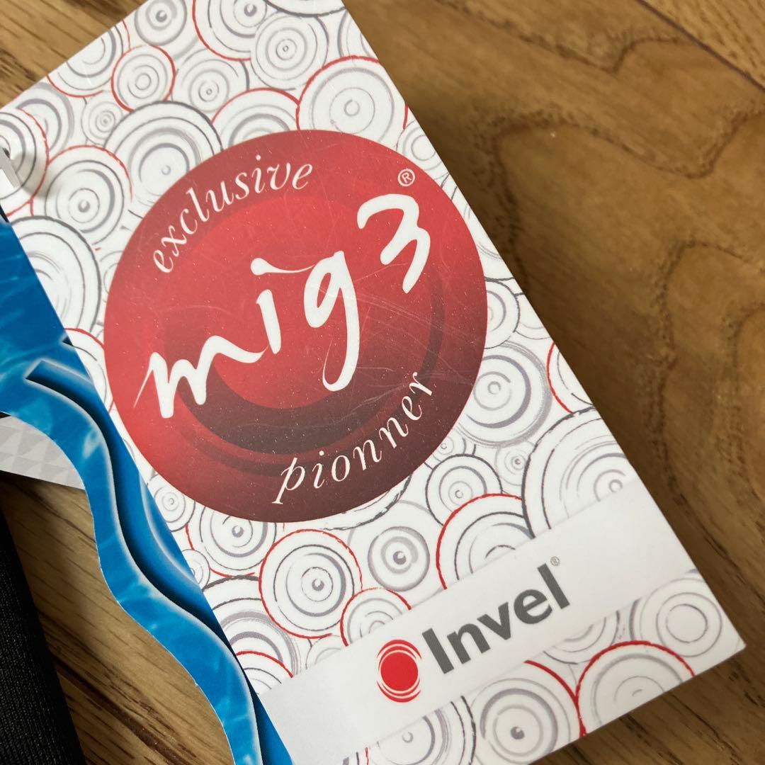 新品　アライヴン　invel セットアップ　黒　ヨガ　フィットネス