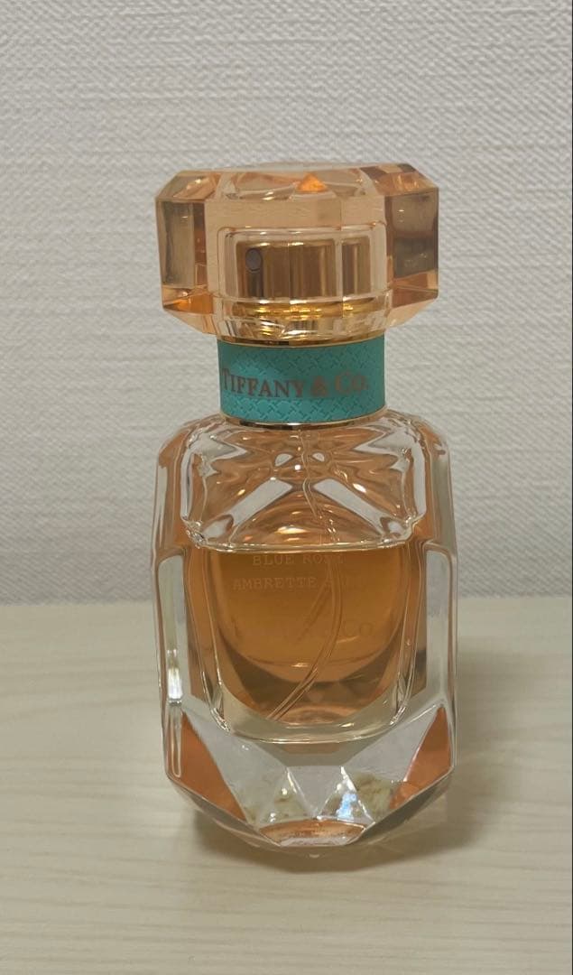 ティファニー　香水　Rose Gold