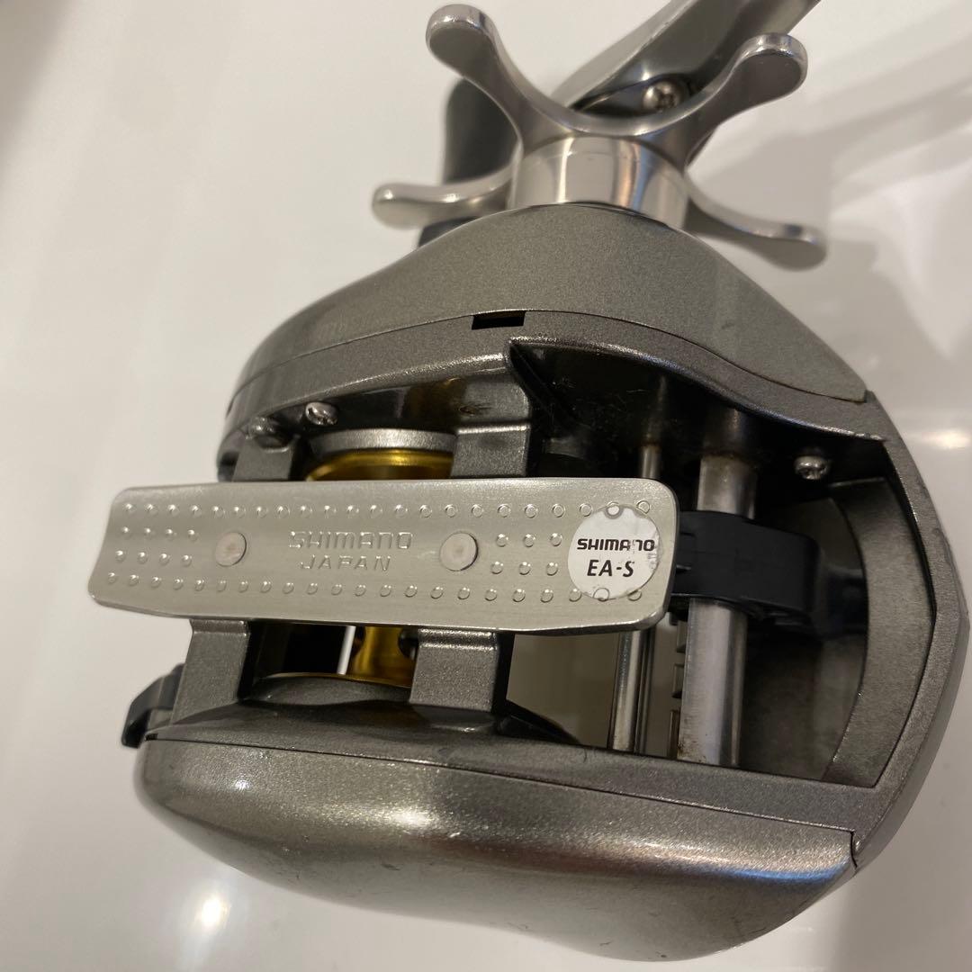 【お値下げ可】05メタニウムXT ベイトリール 右巻き SHIMANO