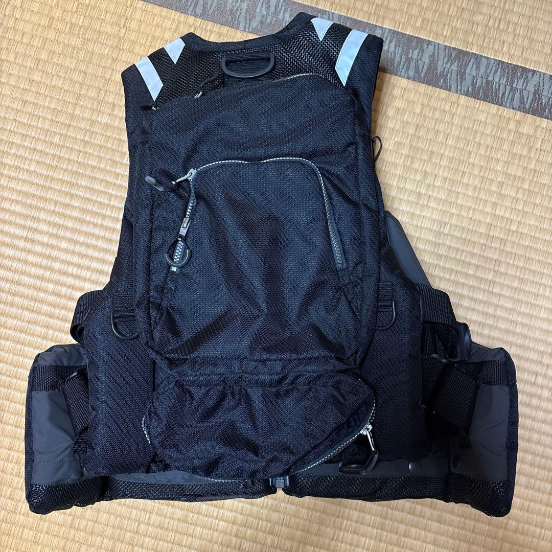 XEFO ブラック フィッシングベスト