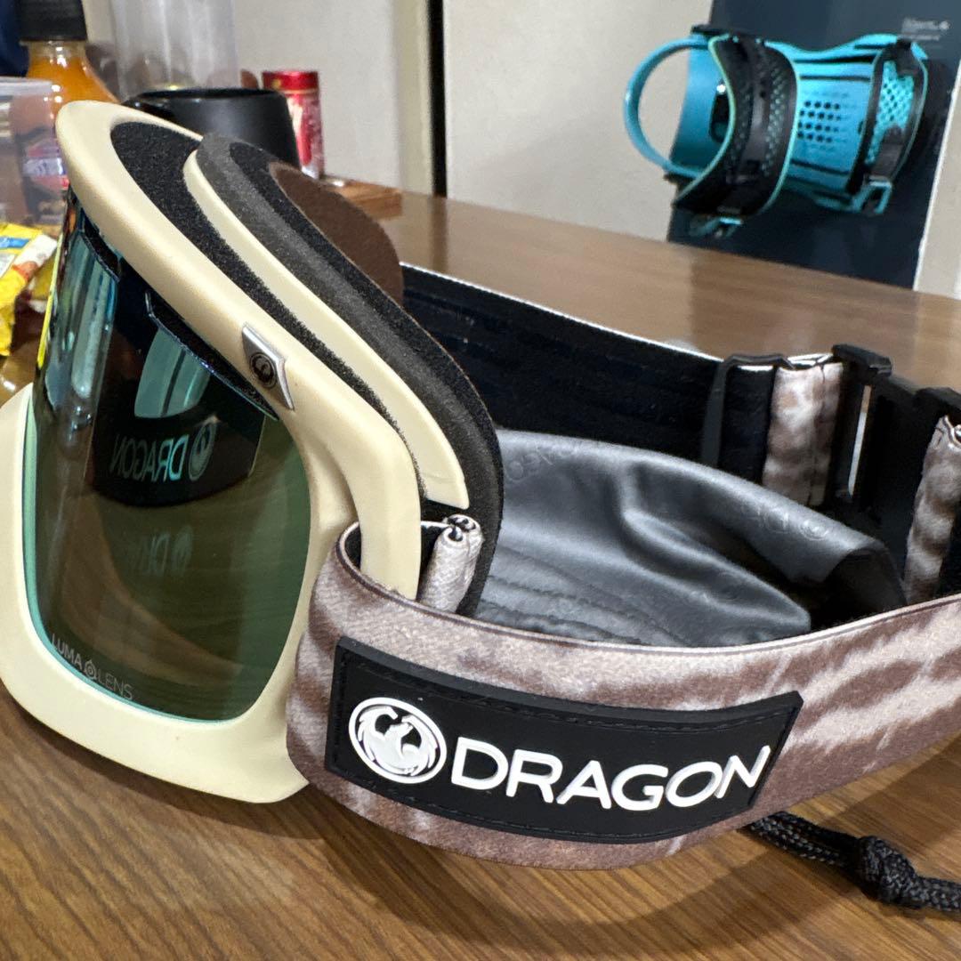 DRAGON D1 未使用品