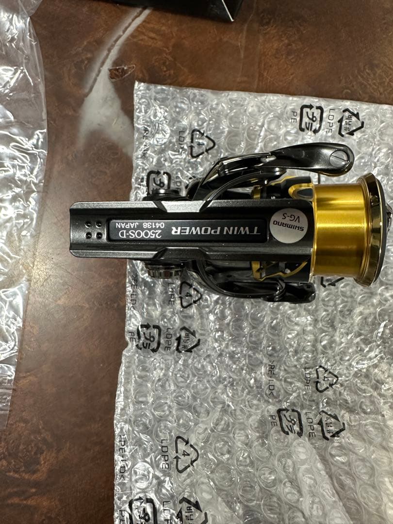 【実釣未使用】シマノ 20 ツインパワー 2500S