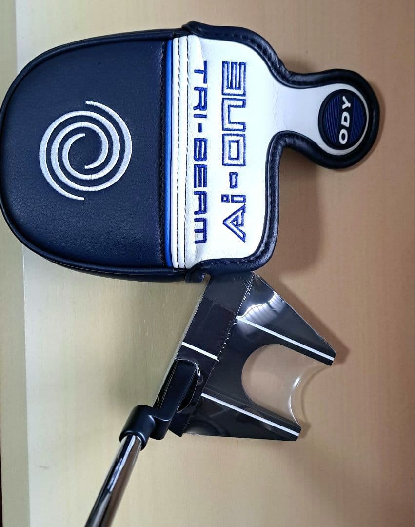 とも様【新品】‼️オデッセイ AI-ONE トライビーム #7 パター