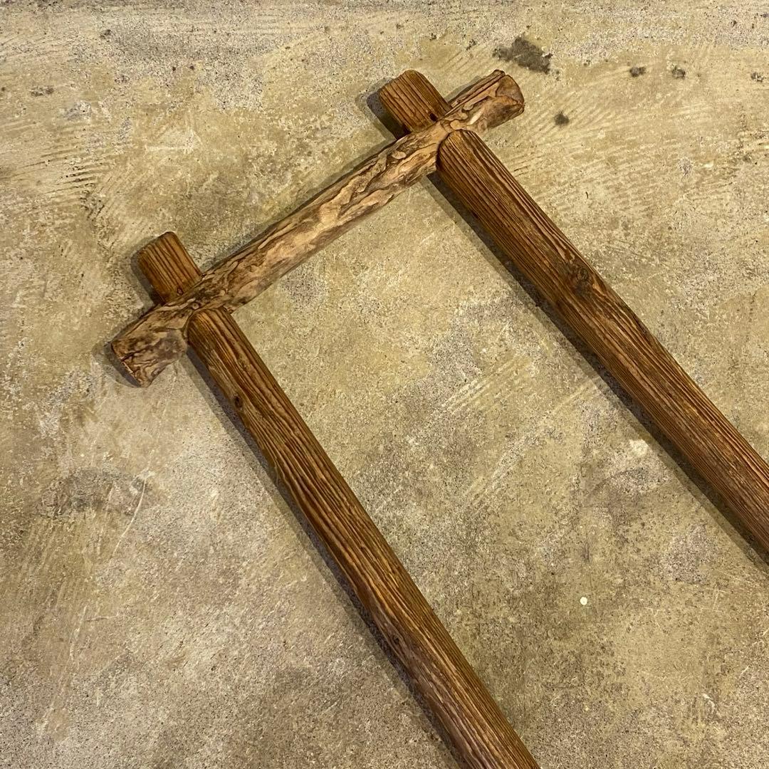 古い木製の梯子 ディスプレイ アンティーク