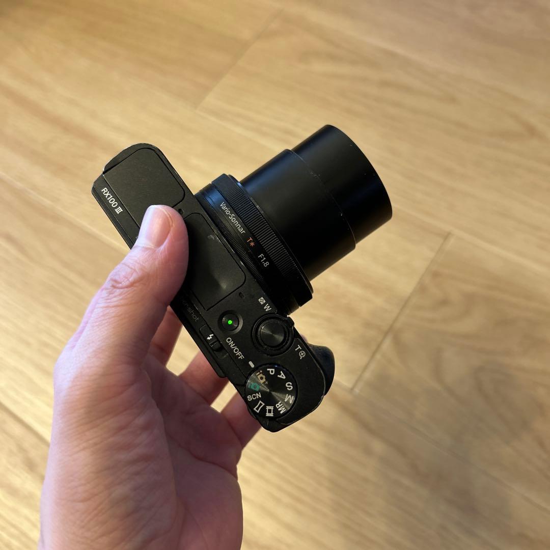 SONY コンパクトカメラRX100Ⅲ