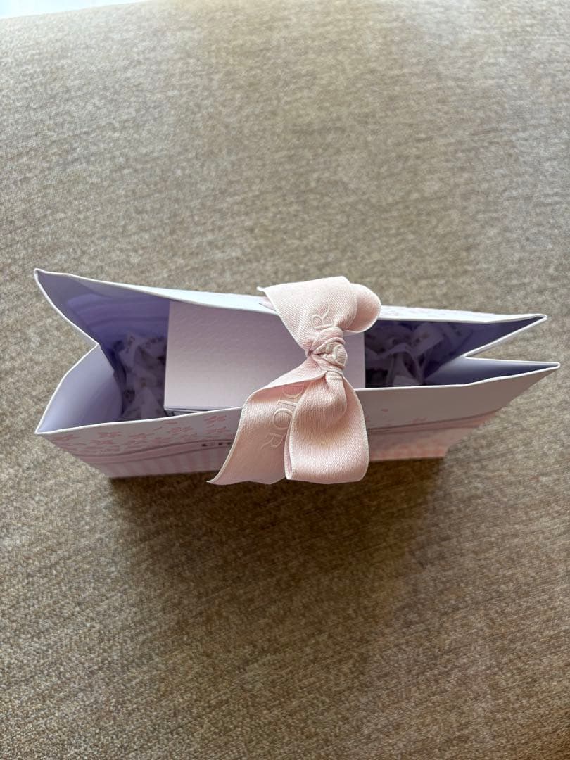 ミスディオール オードゥ パルファン 50ml 箱・ショッピングバッグ付き