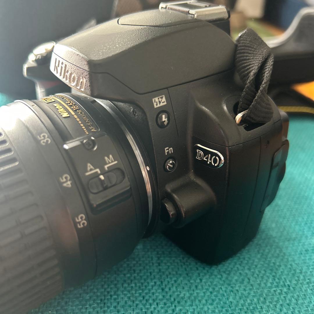 Nikon D40 デジタル一眼レフカメラ