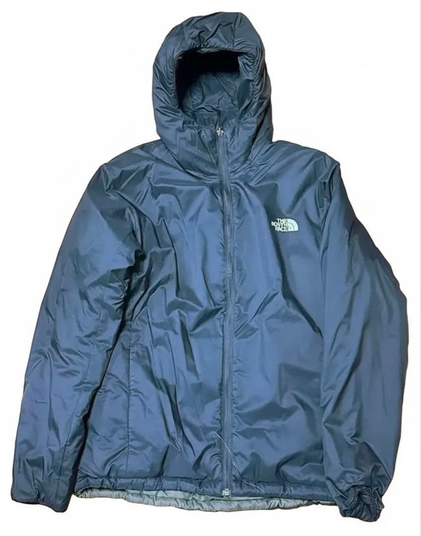 The North Face バルトロ風カラー　リバーシブルダウン カーキ×黒