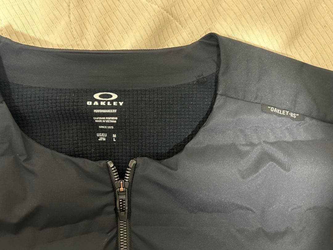 【美品】OAKLEY オークリー ブラックジャケット （ダブルジッパー）