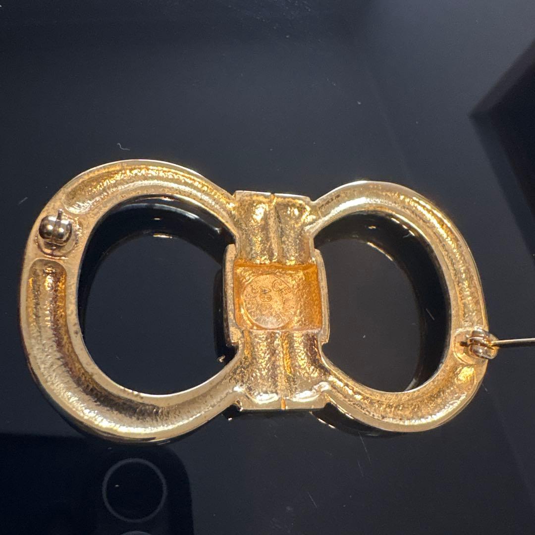 CELINE セリーヌ ピンブローチ ピンバッジ