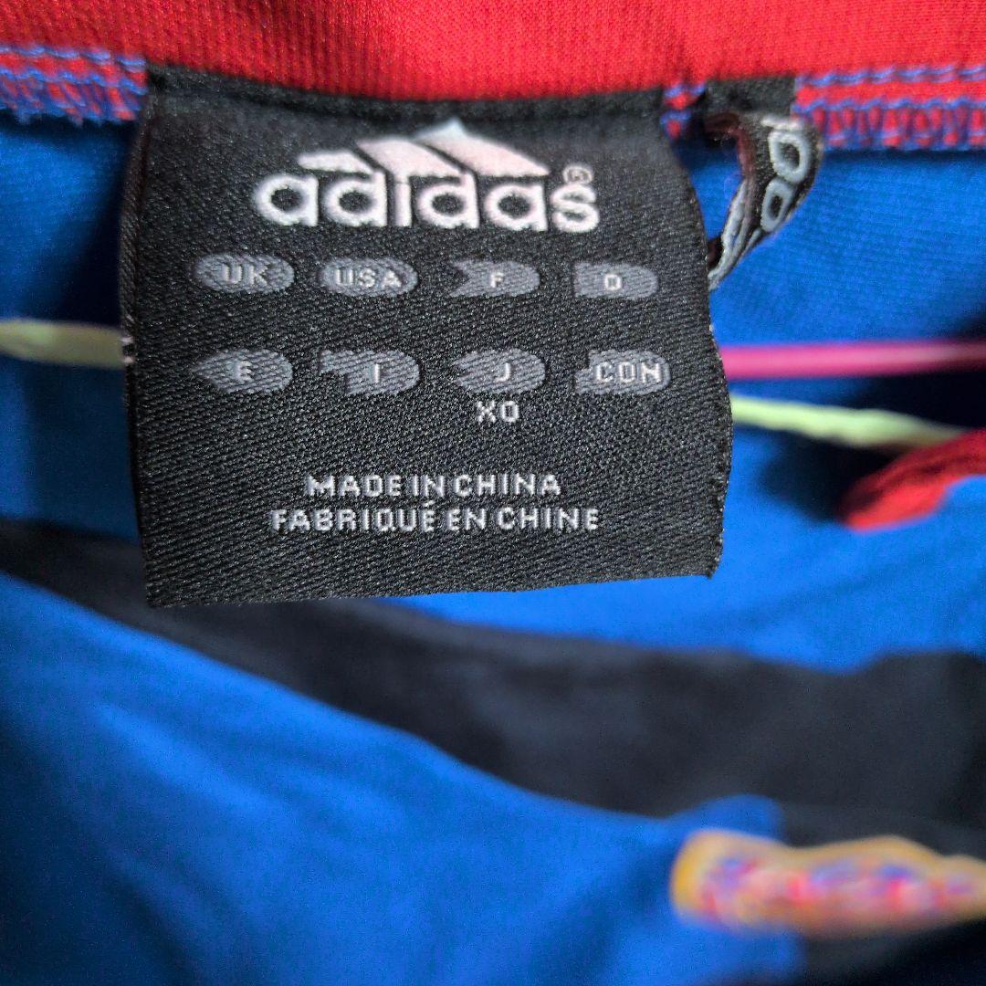 adidas ピステ・ウィンドブレーカー