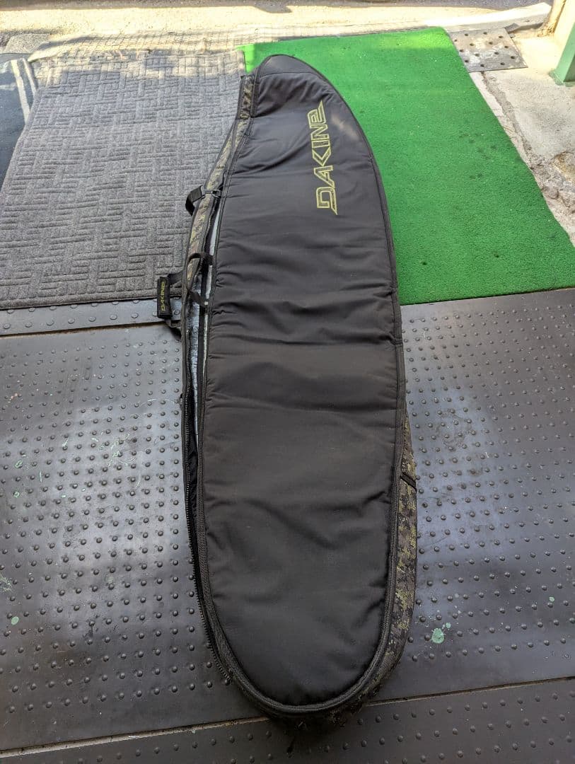 DAKINE サーフボードケース　 2枚用　7'フィート　トラベル用　カモフラ