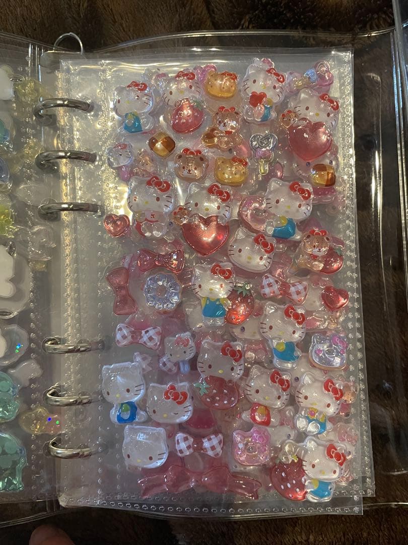 シール完成品　サンリオ　ボンボンドロップシール　8枚セット