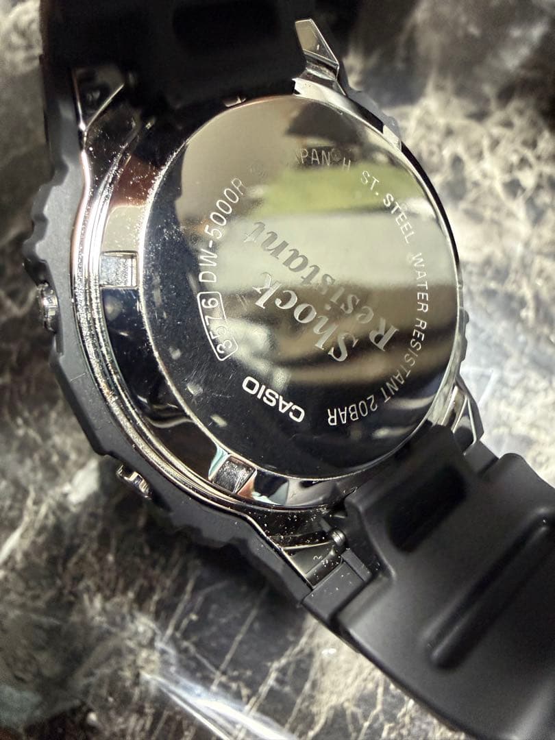 初代復刻G-SHOCK DW-5000R-1AJF 日本製