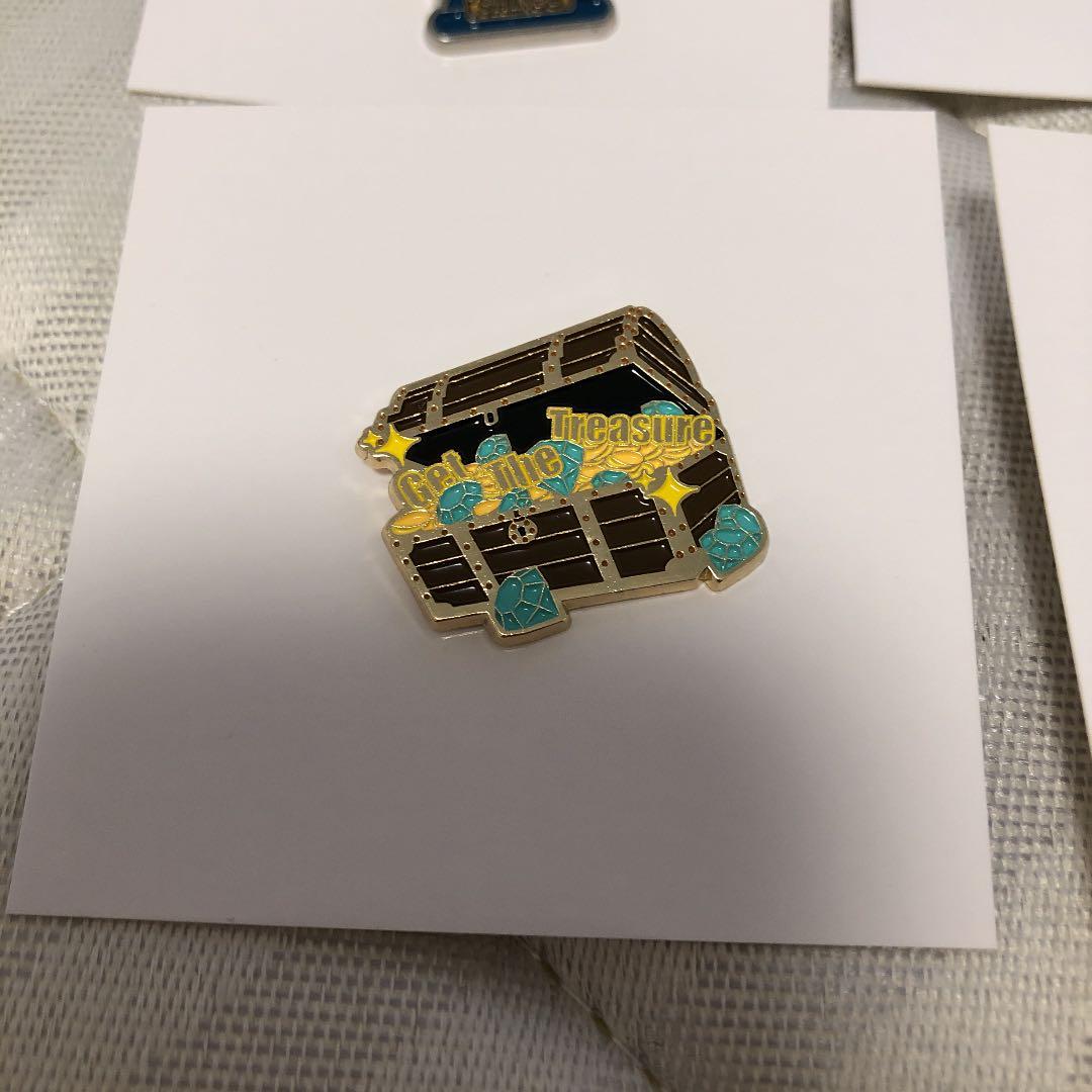 SHINee ペンミ　ピンバッジ  テミン  キー　オニュ   ミノ　ジョン