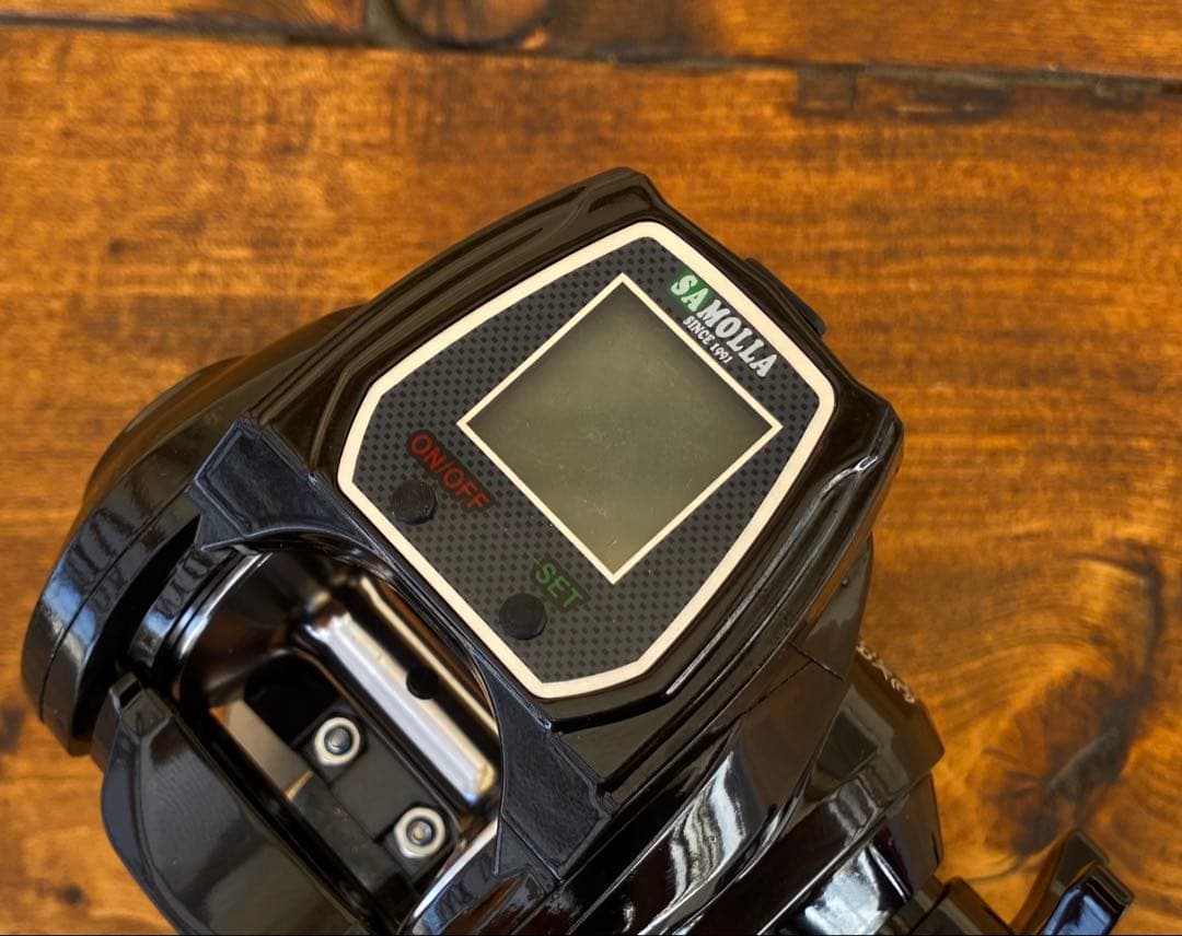 デジタルカウンター付きベイトリール　右巻き　ジギング　大型　デジタルリール