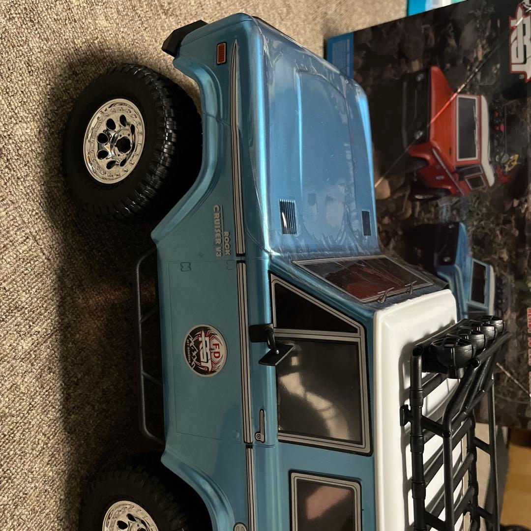 RGT 1/10スケール オフロードRCカー 青