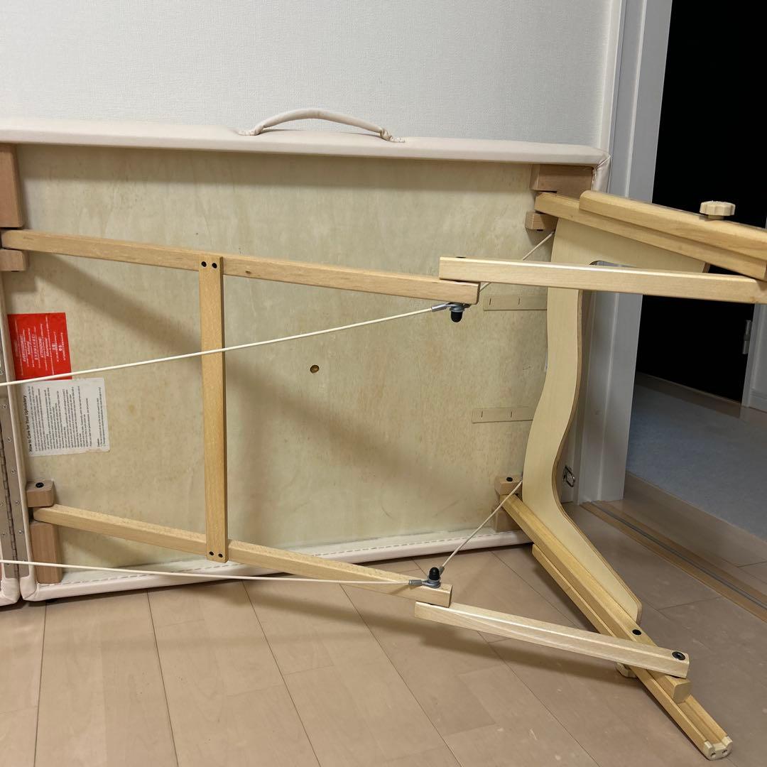 FONTANA Riviera 折りたたみマッサージベッド