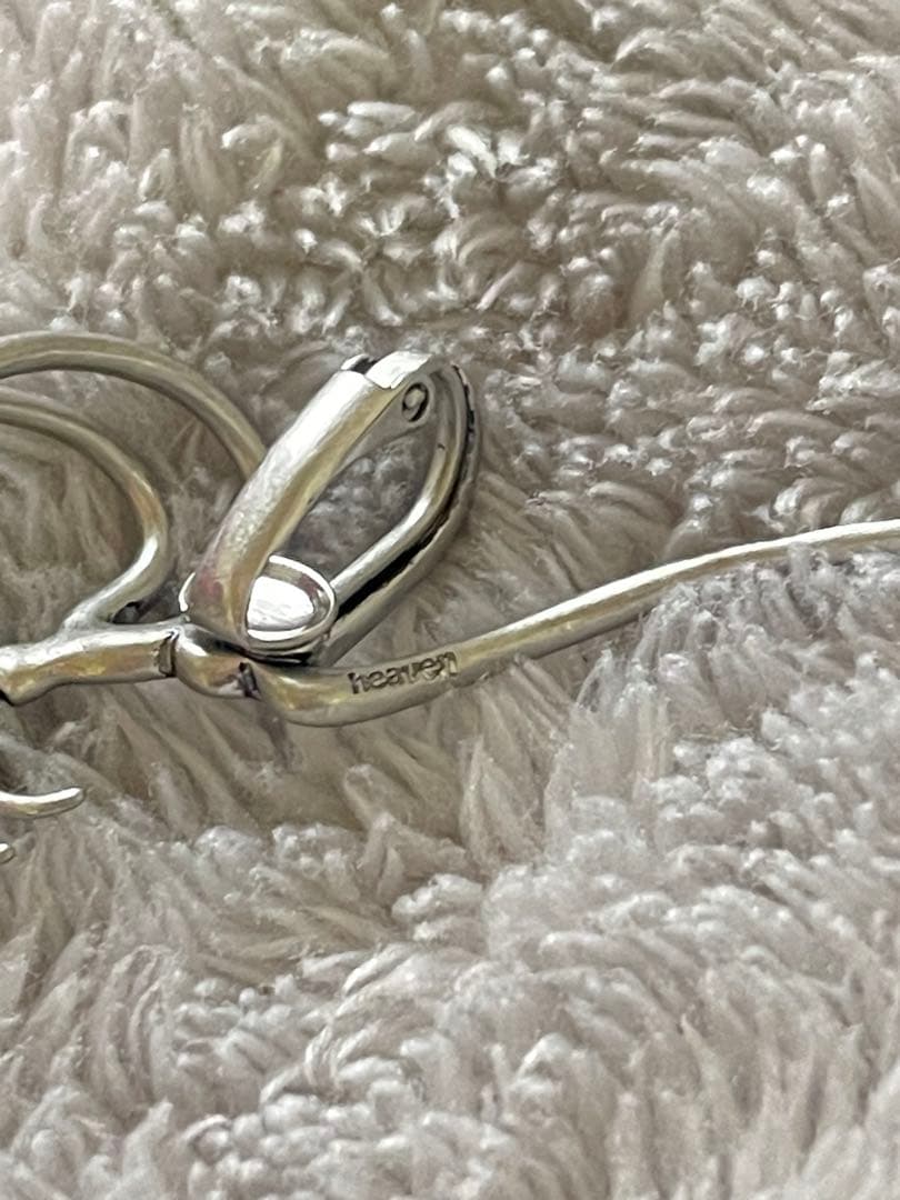 heaven by Marc Jacobs キーガンダ ッカーピアス