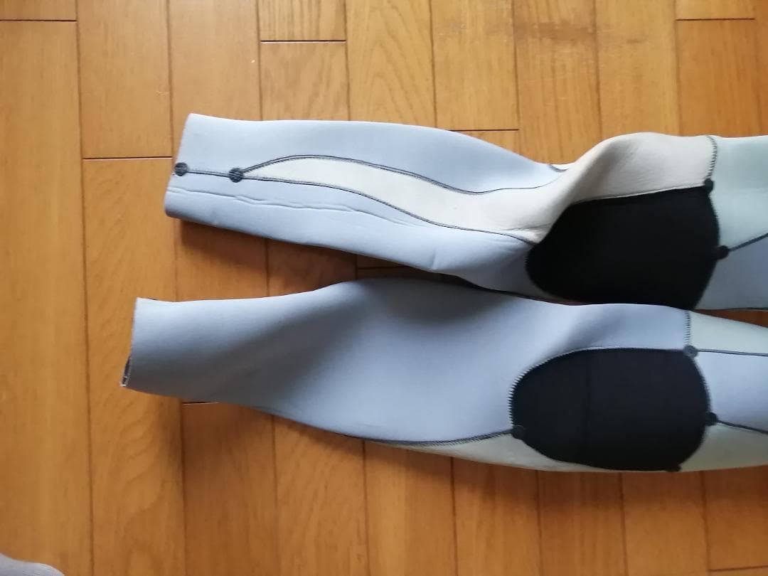 FCS メンズウェットスーツ ４／3mm 　MLサイズ フルスーツ