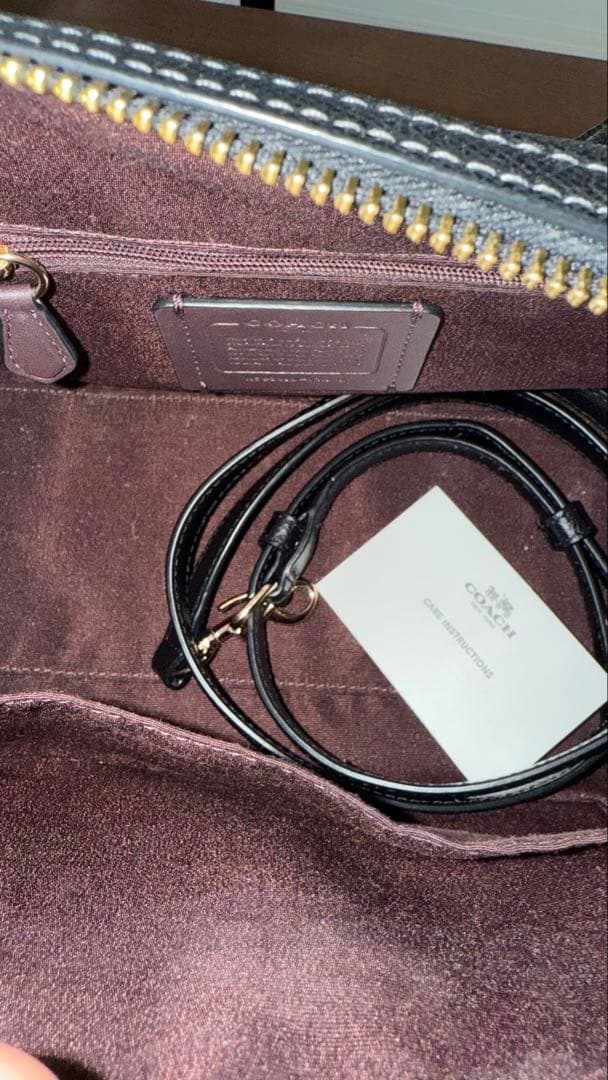 COACH ブラックレザー ハンドバッグ