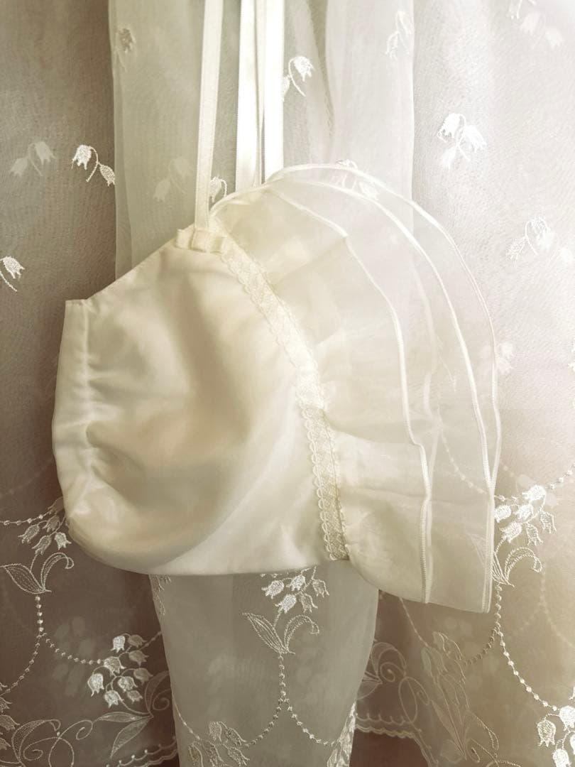 familiar ベビードレス ホワイト　すずらん柄