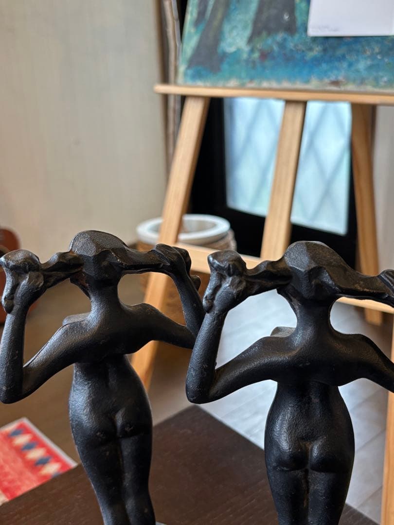 ブックエンド 滝錬太郎 \"姉妹像 マチ\" 南部鉄器 アイアン 鋳物