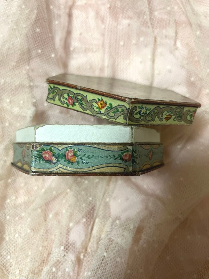 お値下げ　レア　アンティーク　カルトナージュ　花柄　オクタゴン