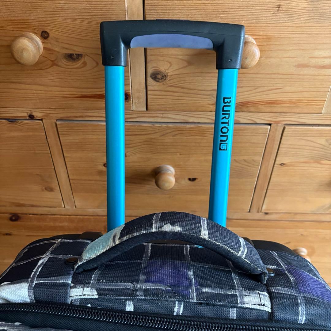 Burtonバートン　キャリーバック